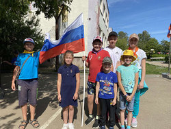 «Чем дорог нам российский флаг, один из символов России»