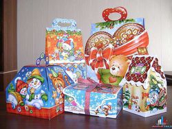 "Организованные"  подарки  для  неорганизованных  детей